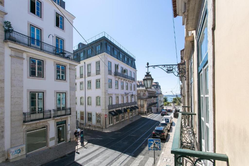 Chiado 4-Bedroom Flat リスボン エクステリア 写真