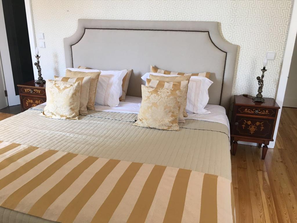 Chiado 4-Bedroom Flat リスボン エクステリア 写真