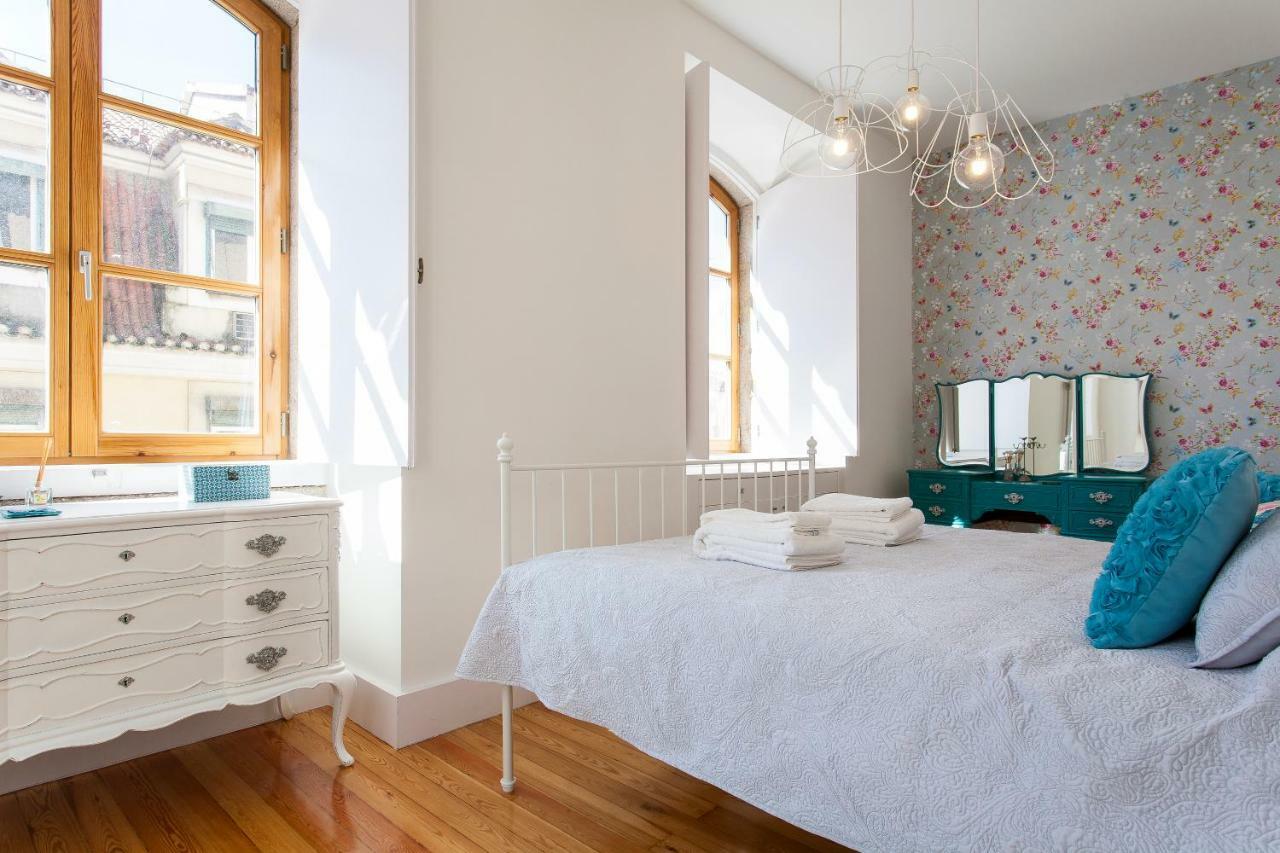 Chiado 4-Bedroom Flat リスボン エクステリア 写真