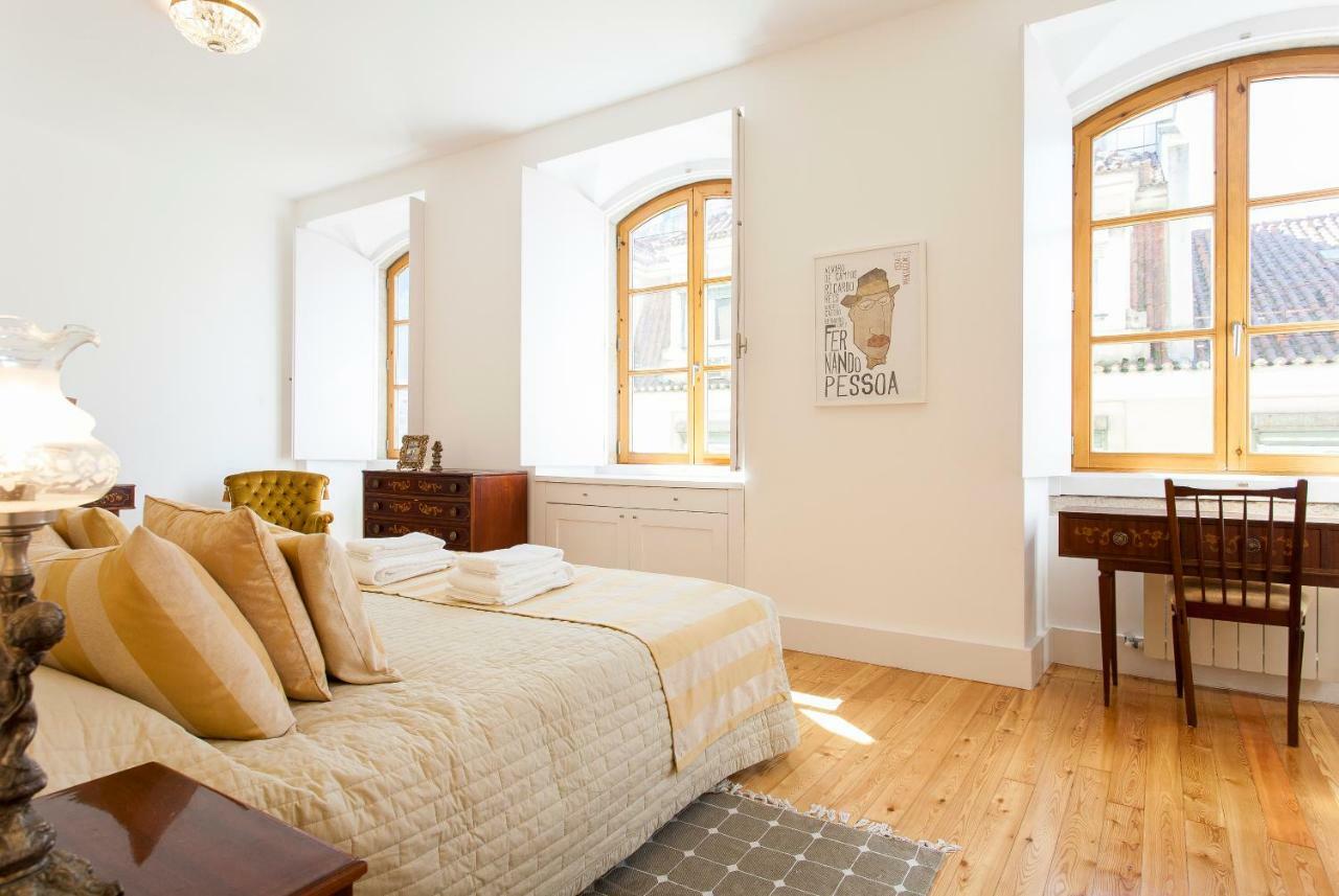 Chiado 4-Bedroom Flat リスボン エクステリア 写真